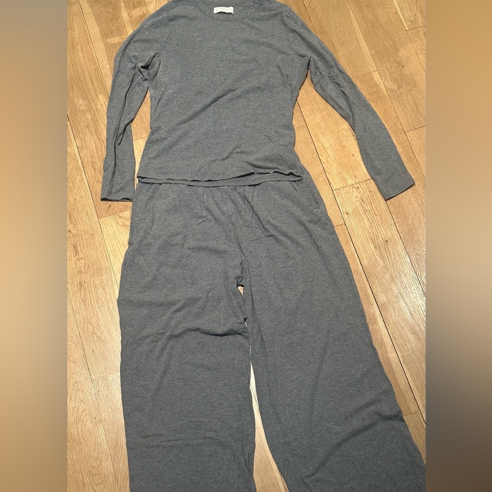 Abercrombie & Fitch Women’s Gray Lounge Set